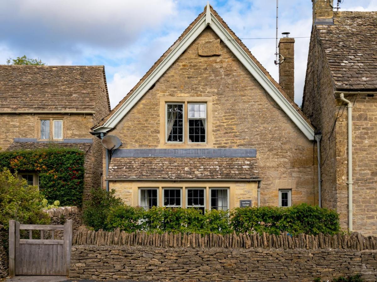 Pass The Keys Delightful 4 Bedroom Cotswold Character Cottage Cheltenham Exterior photo